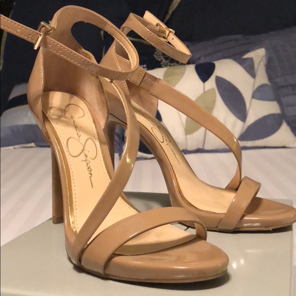 Jessica Simpson heels
